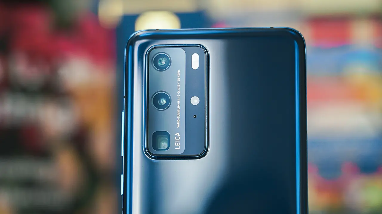 Huawei caught again using a DSLR photo for P40 Pro camera ad - GadgetMatch