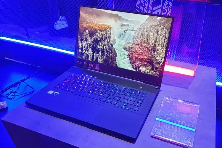 Hasil gambar untuk Asus ROG Zephyrus GU502