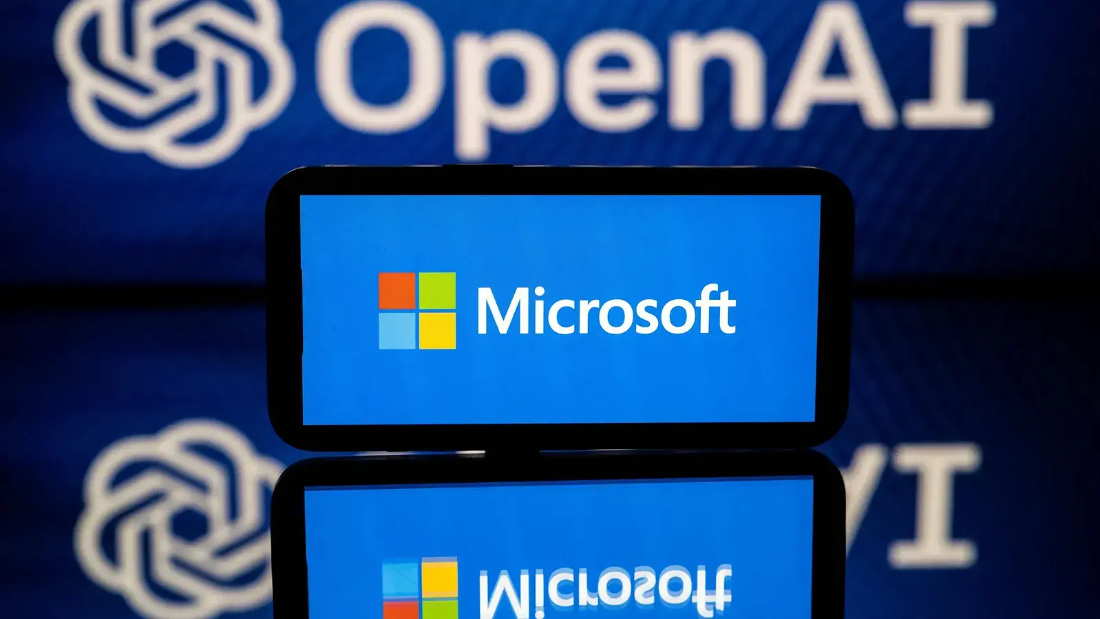 Microsoft Sebut OpenAI sebagai "Pesaing" dalam Laporan SEC Terbaru