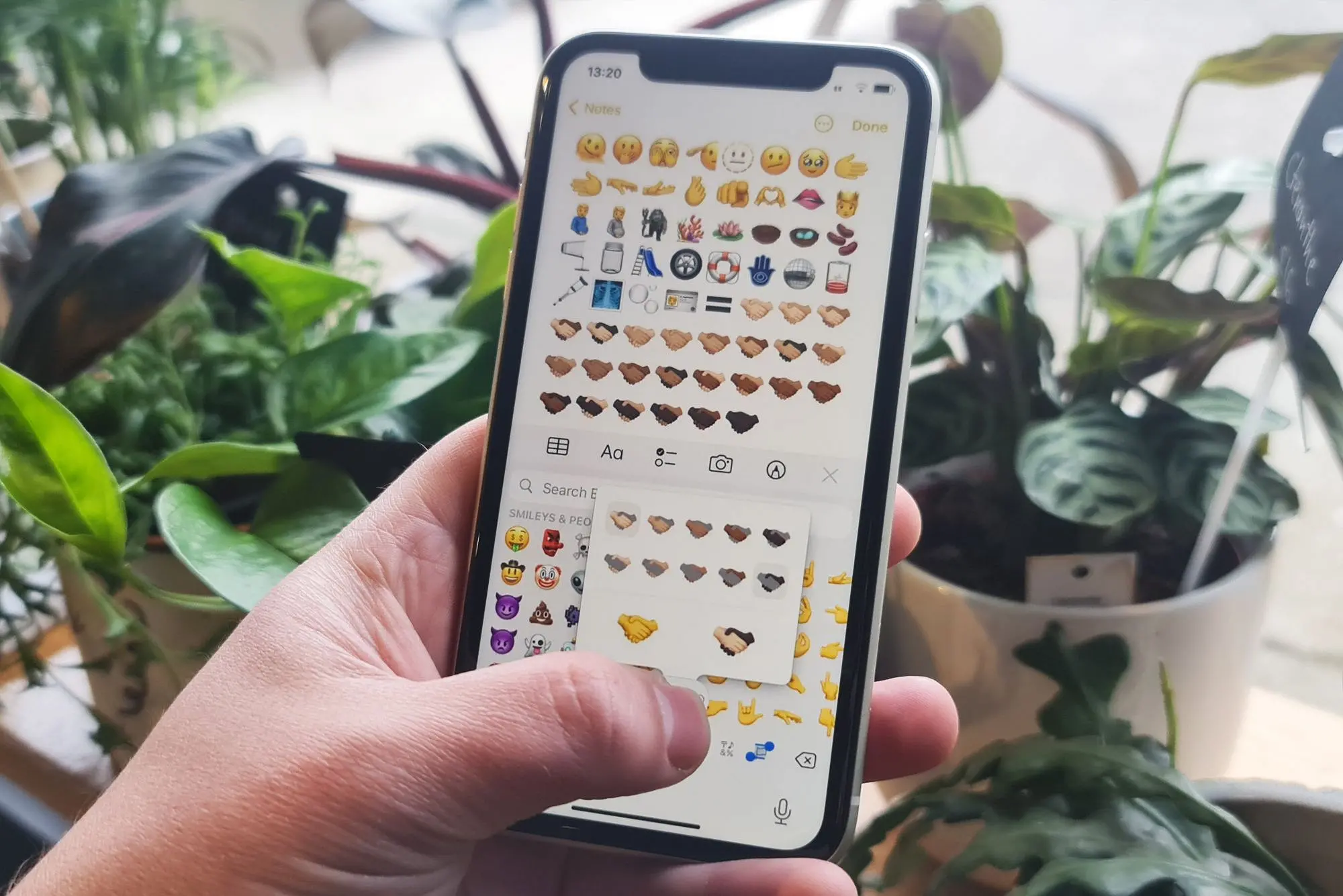 iOS 15.4 Emoji Changelog