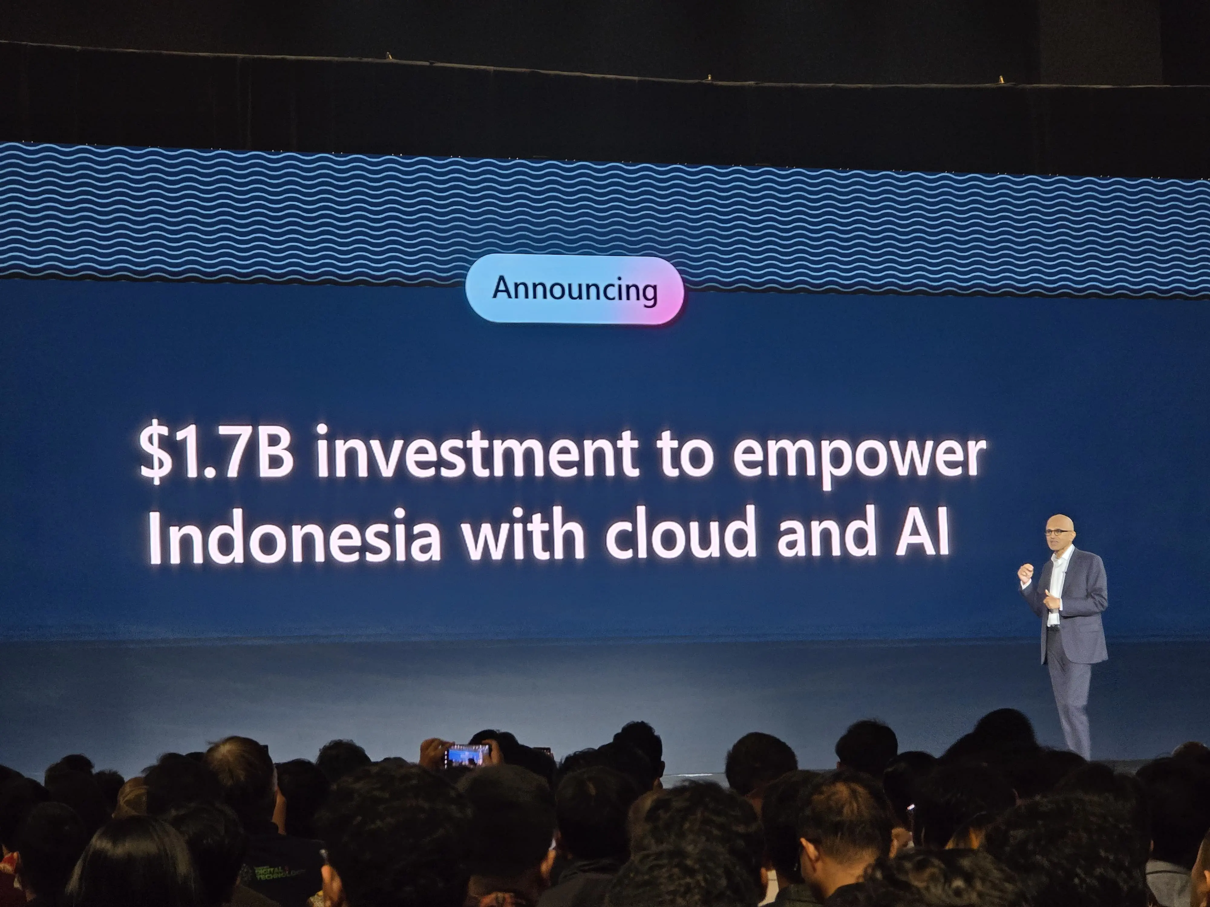 microsoft investasi indonesia