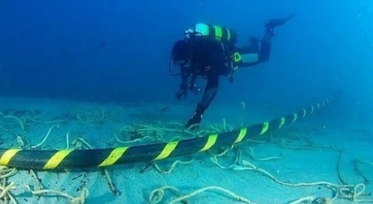 Mengenai Fungsi Kabel di bawah Laut dan Penjelasannya