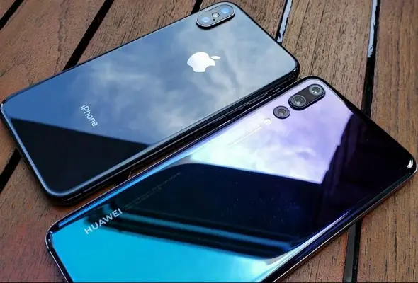 Pegawai Dilarang Pakai iPhone, Perusahaan China Korting Ponsel Huawei