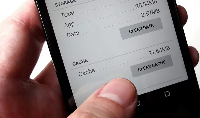 How to clear app cache or storage on an Android phone