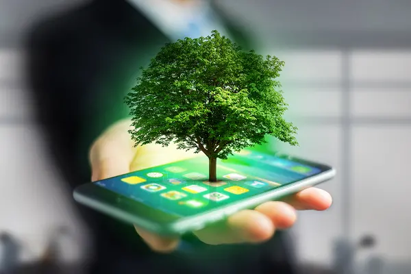 Your smartphone is more harmful to the environment than you think •  Earth.com