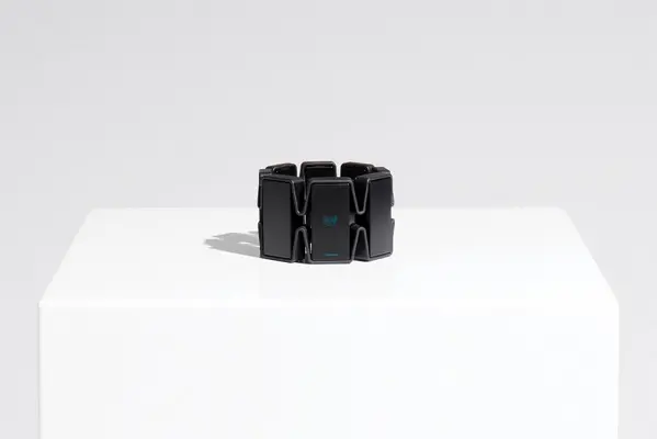 Myo Armband / Thalmic Labs