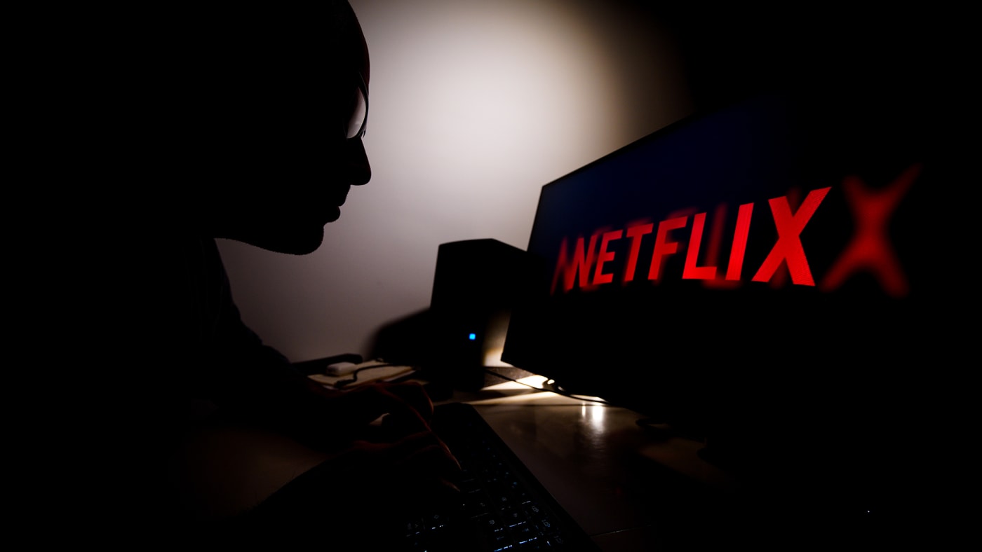 Netflix Testing Feature to Potentially Crack Down on Password-Sharing |  Complex