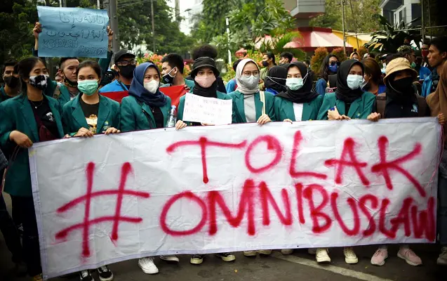 BEM Seluruh Indonesia Ajak Mahasiwa Bersatu Tolak UU Cipta Kerja - JPNN.com