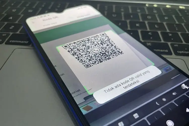 cara mengatasi kode QR tidak valid di whatsapp