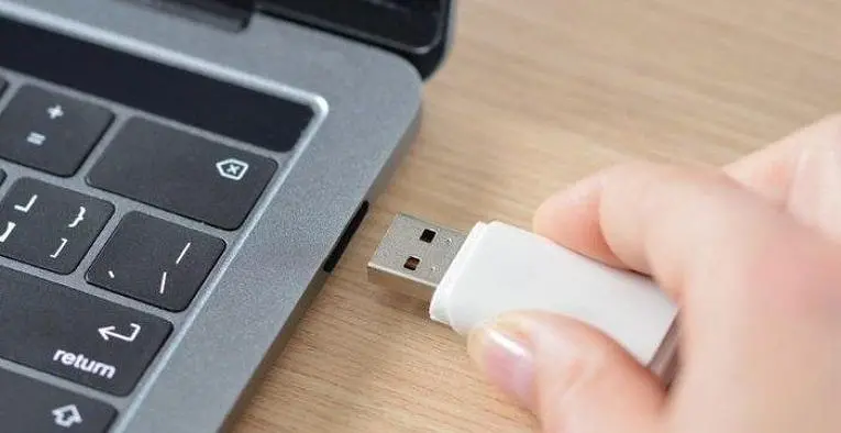 cara mengatasi flashdisk yang tidak terbaca