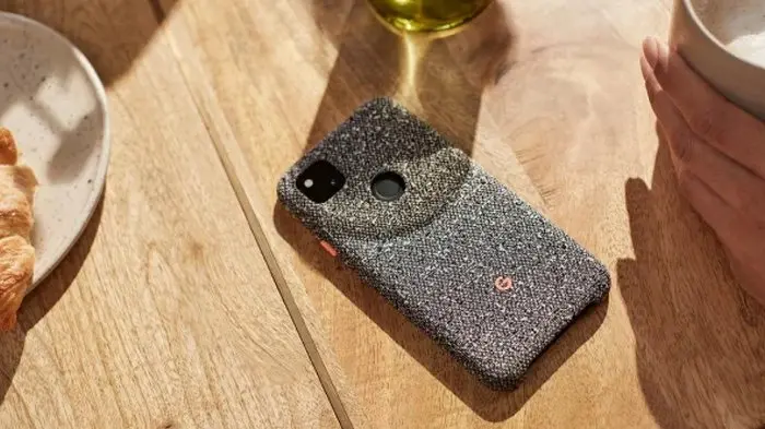 Google daur ulang botol bekas jadi casing ponsel