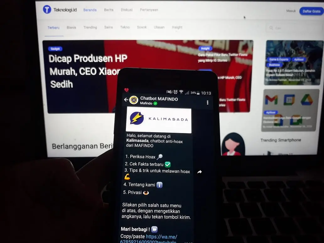 Begini Cara Cek Hoaks di WhatsApp Lewat Chatbot 'Kalimasada'