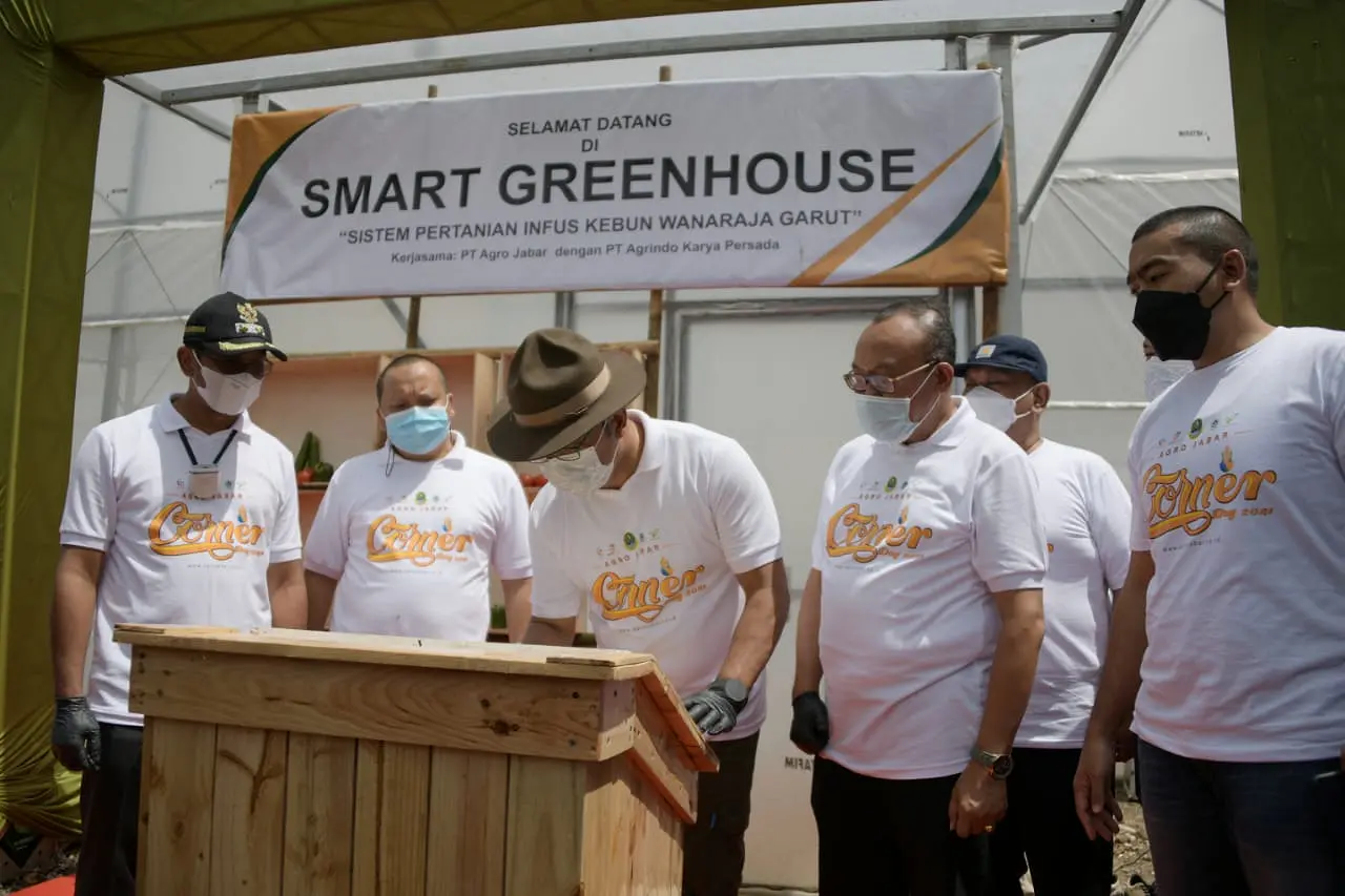 Teknologi Smart Green House Kebanggaan Ridwan Kamil