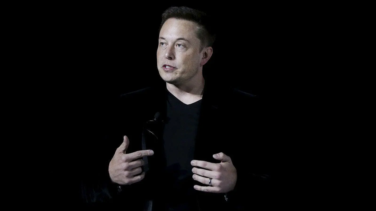 SpaceX Elon Musk Pelecehan Seksual Pramugari