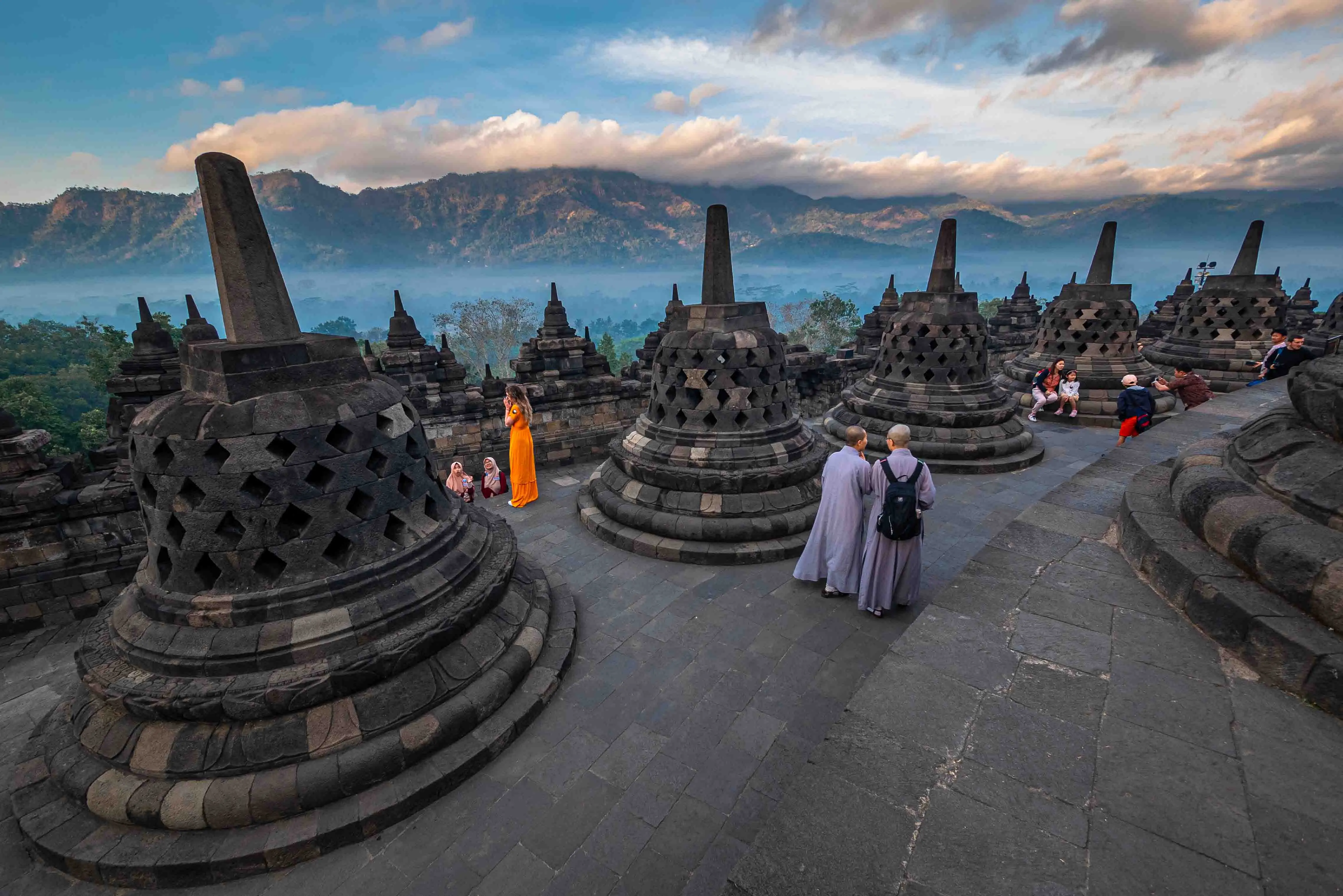 harga tiket masuk Candi Borobudur