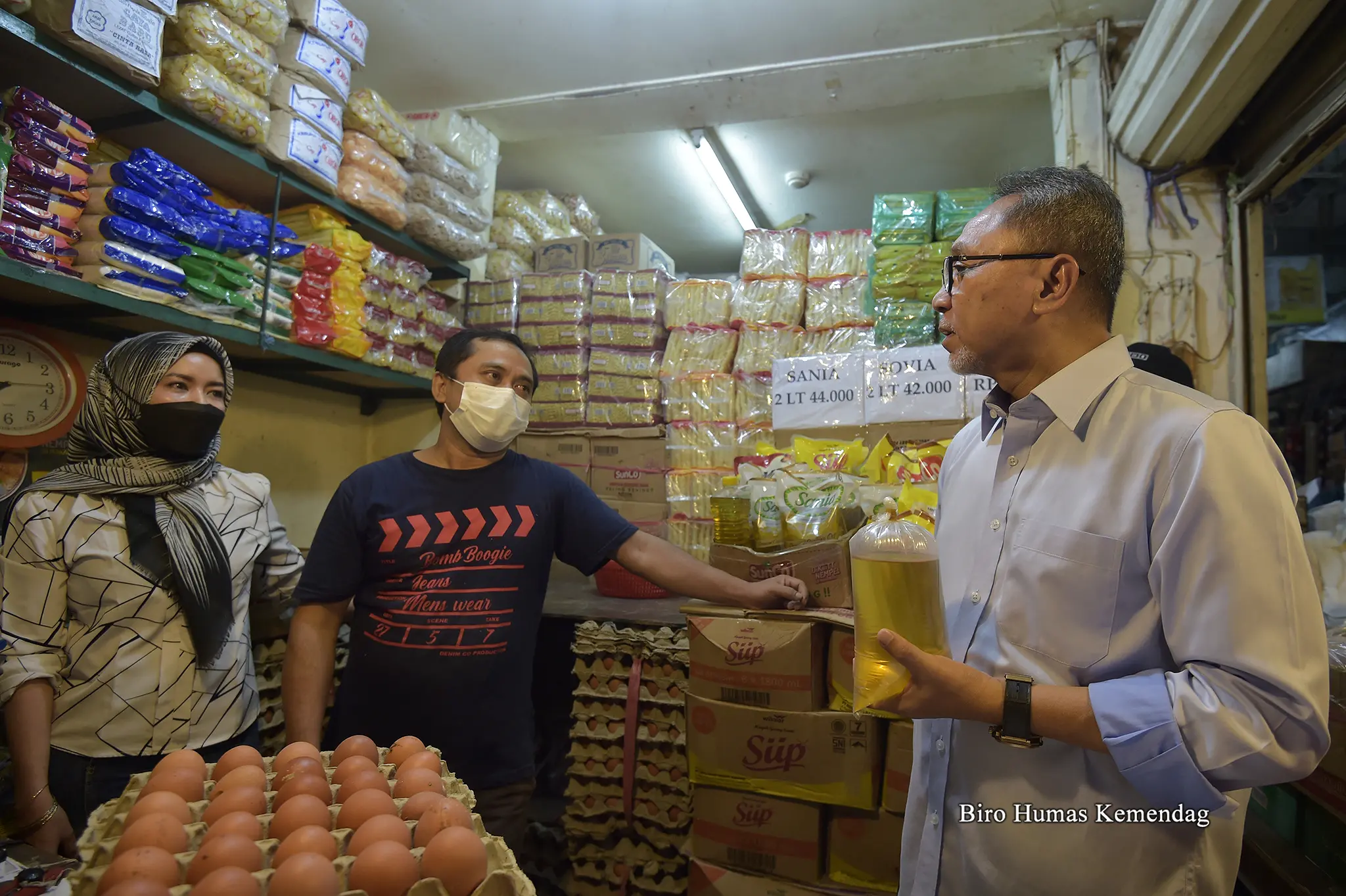 Beli Minyak Goreng Pakai PeduliLindungi