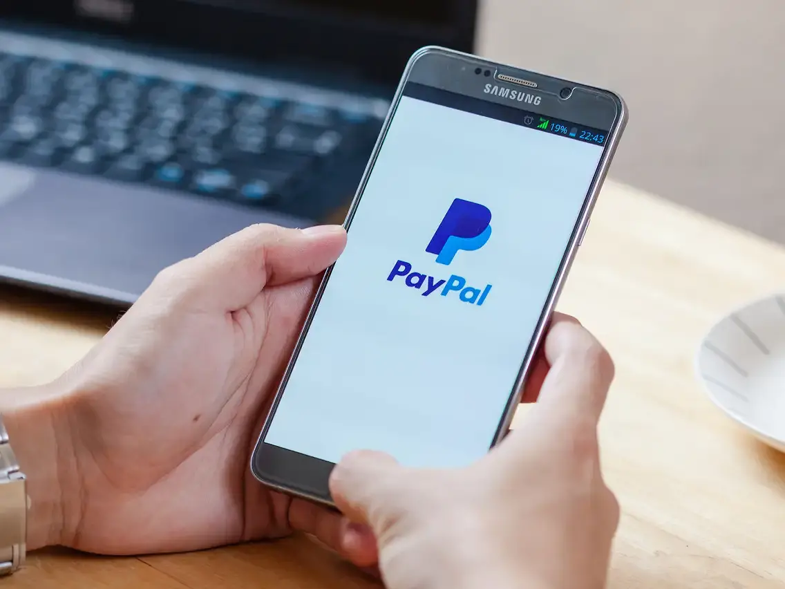 Paypal, transfer uang, kominfo, transfer bank