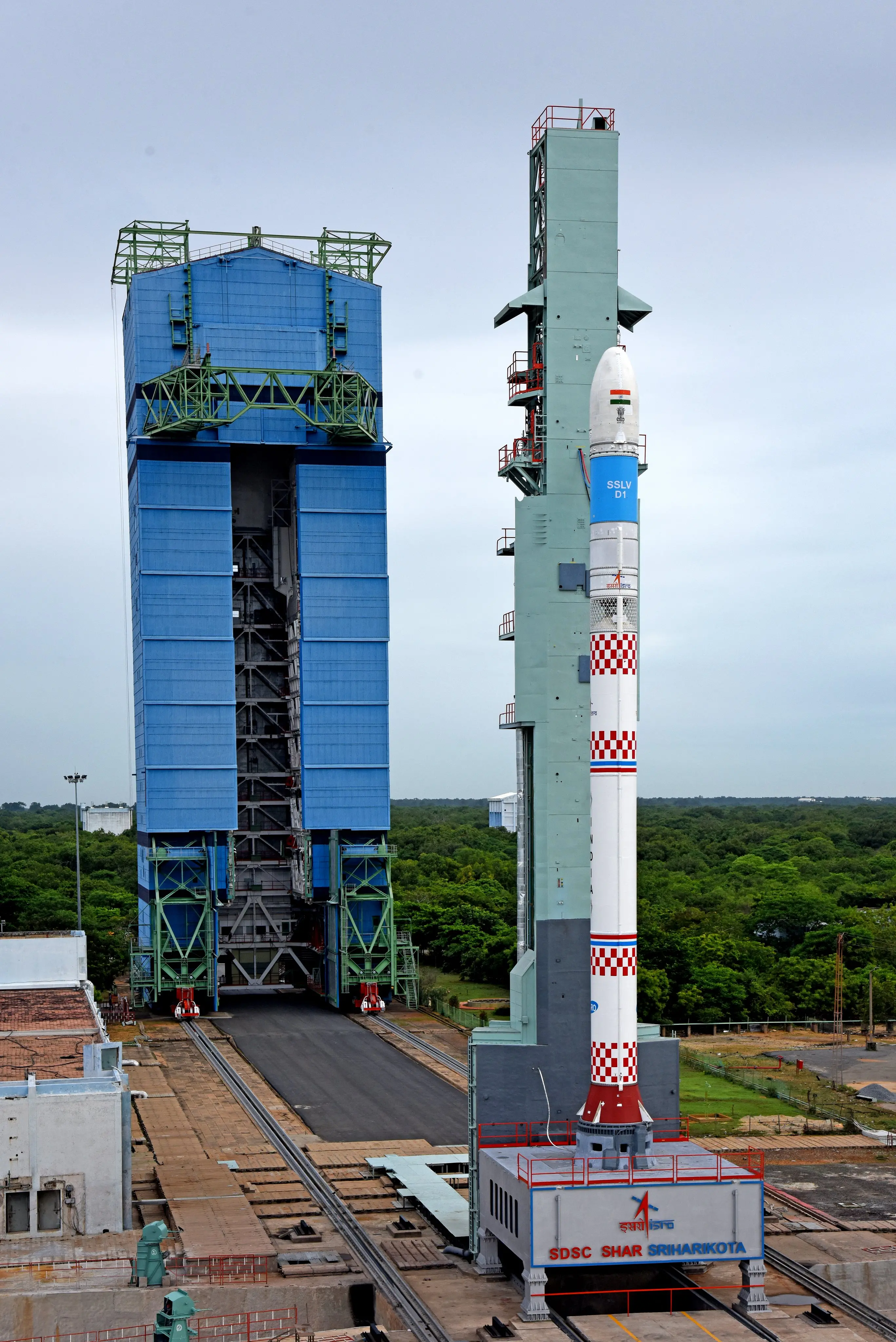 India, roket, gagal, SSLV, satelit, ISRO, orbit, EOS-02