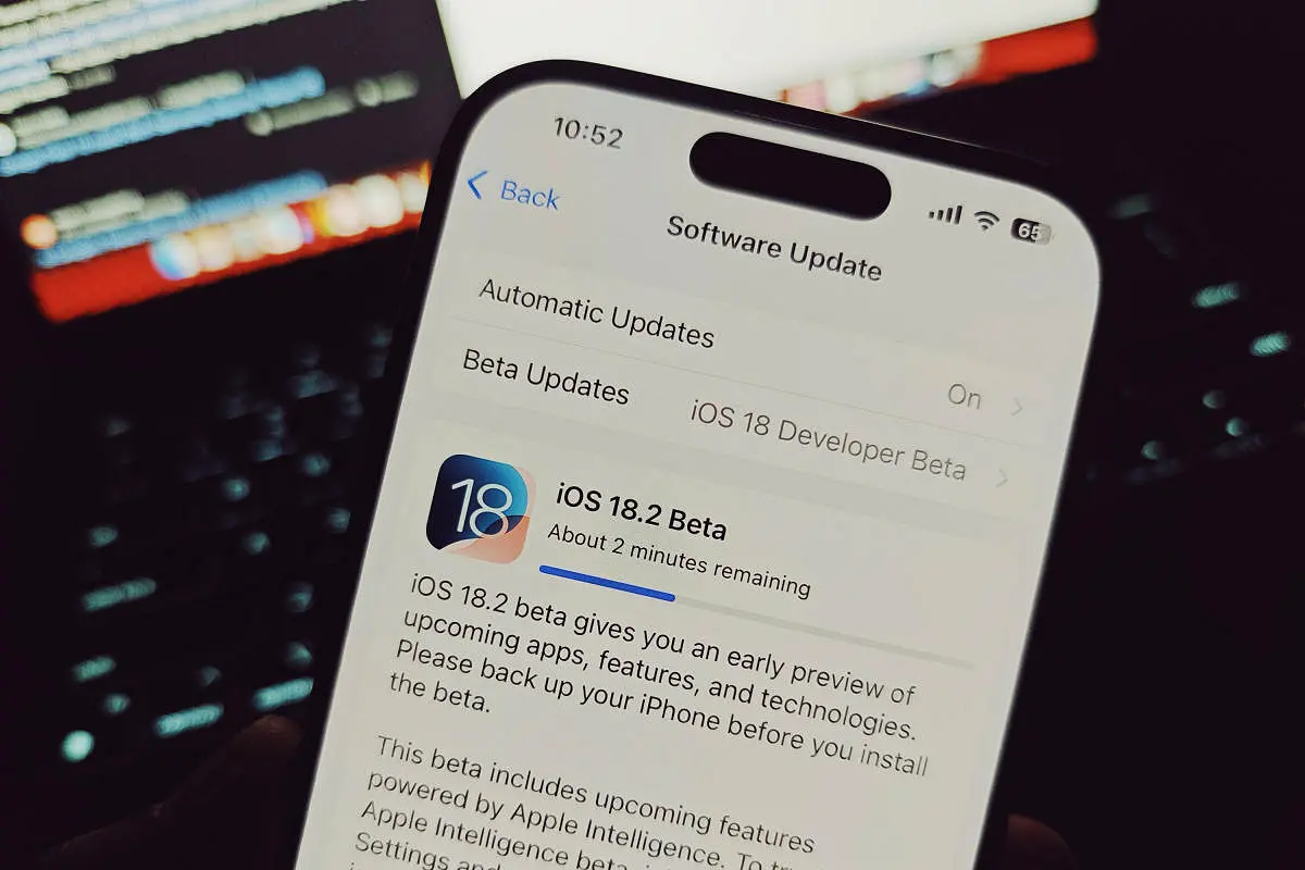 Apple iOS 18.2