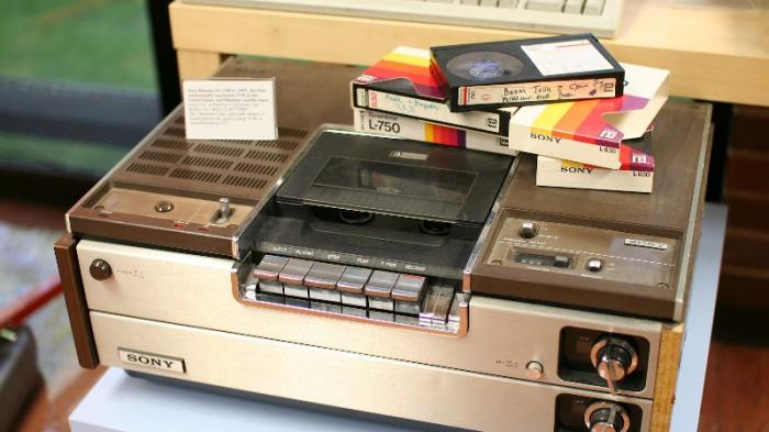 Betamax, VHS, Recorder, Video, Audio