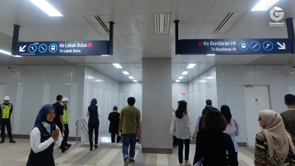 Gampang Banget! Begini Cara Cek Jadwal MRT Jakarta Di Ponsel - Teknologi