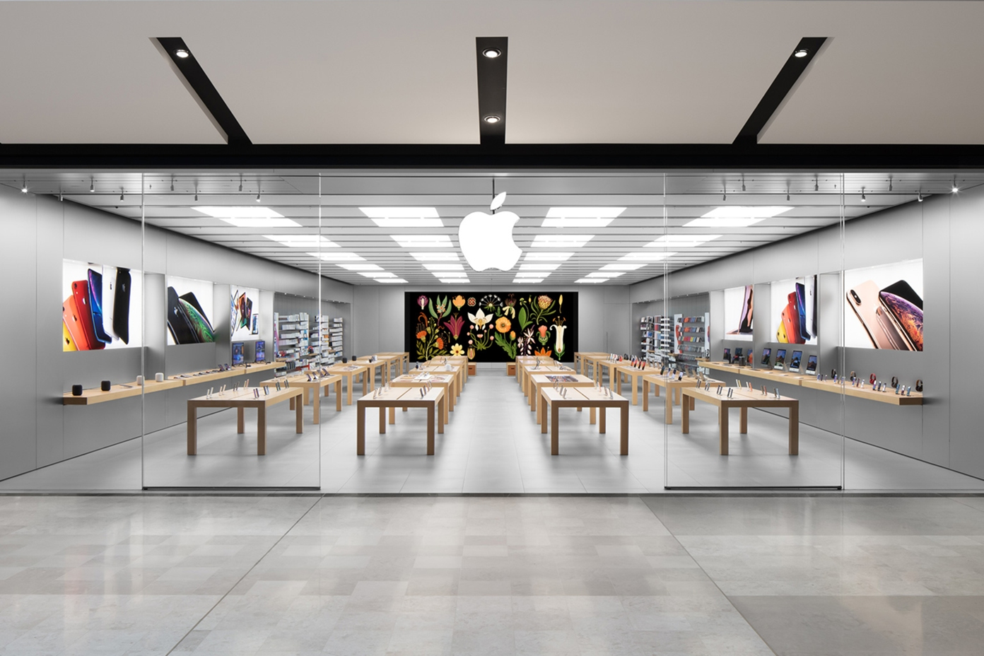 Mulai Pekan Ini, Apple Store Akan Buka Kembali di AS - Teknologi