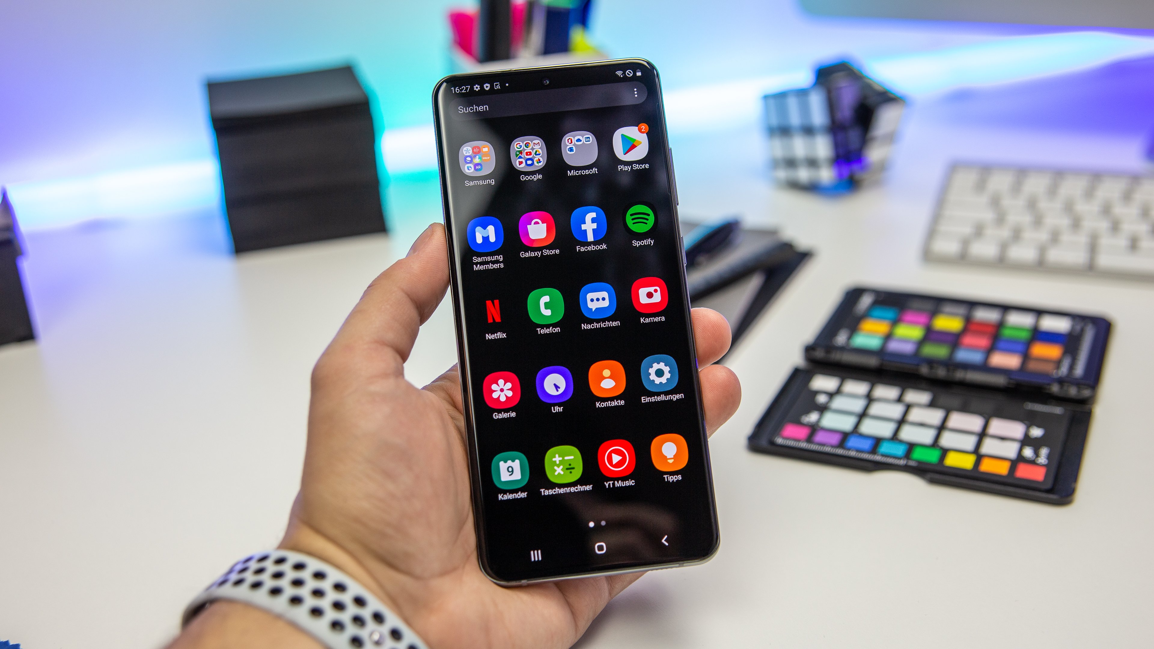Cara Hapus Aplikasi Bawaan Android (Bloatware) - Teknologi.id