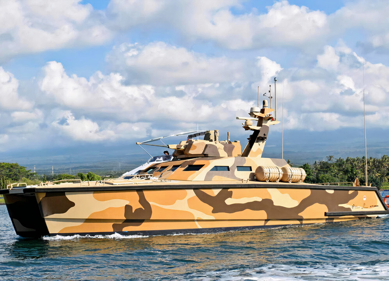 катер в 11 00 вышел из пункта а в пункт в расположенный в 30. катер вышел в 11 00. катер вышел в 11 00. из пункта. моторная лодка в 11.