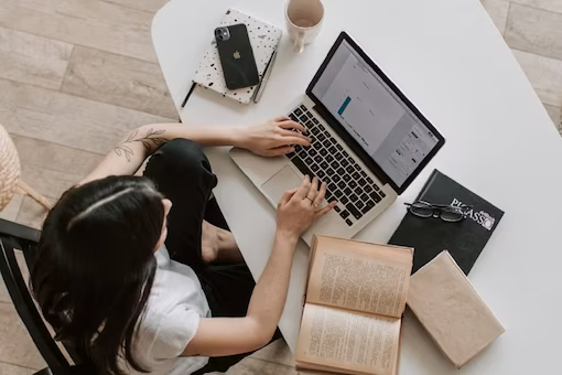 4 Rekomendasi Aplikasi untuk Bantu Parafrase Tulisan - Teknologi
