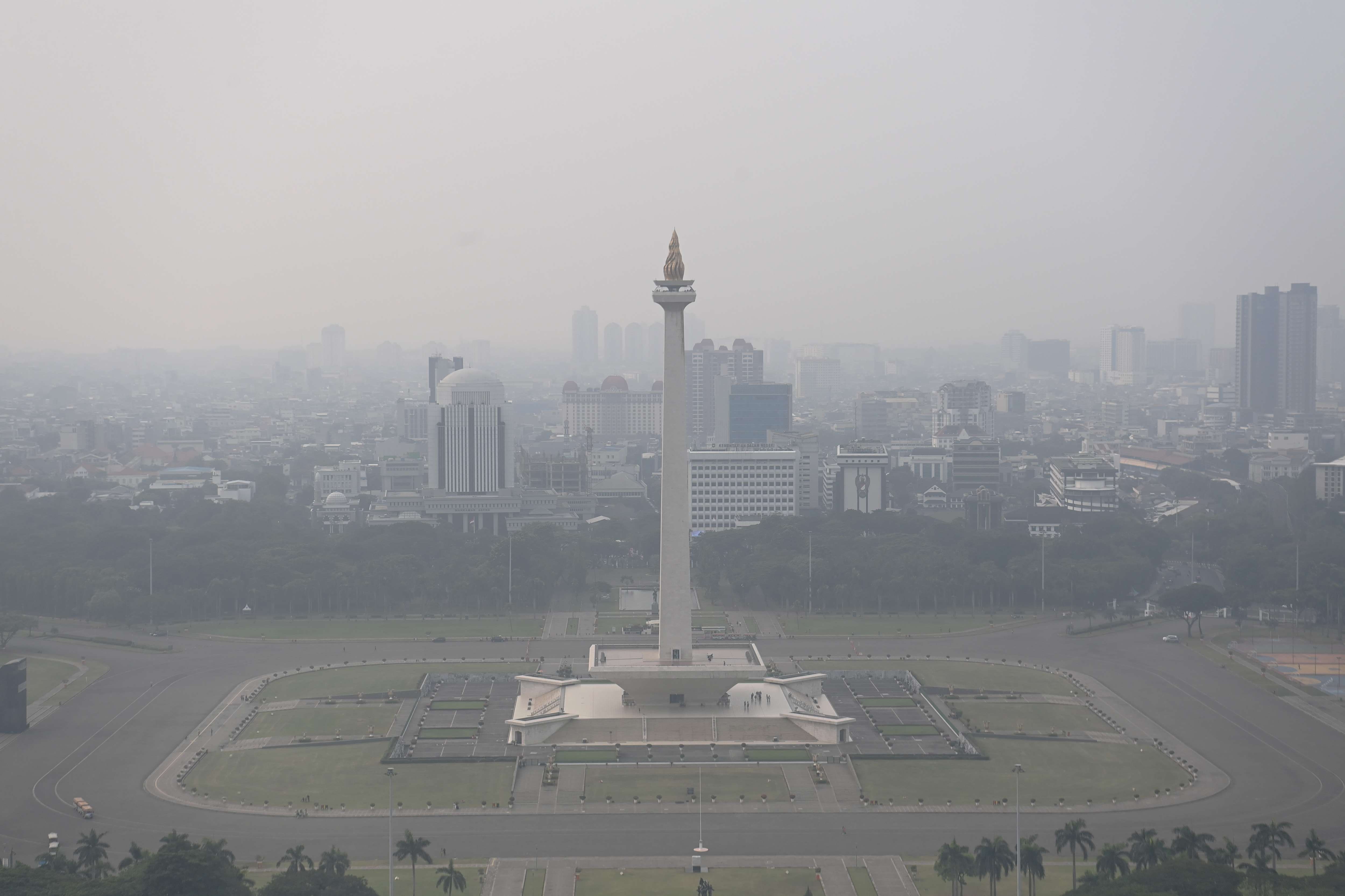 Solusi Atasi Polusi Udara Di Jakarta Gedung Tinggi Wajib Dipasang Water Mist Teknologi