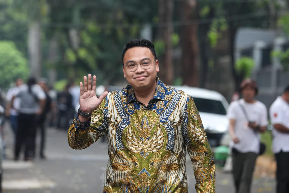 Angga Raka Jadi Komisaris Utama Telkom