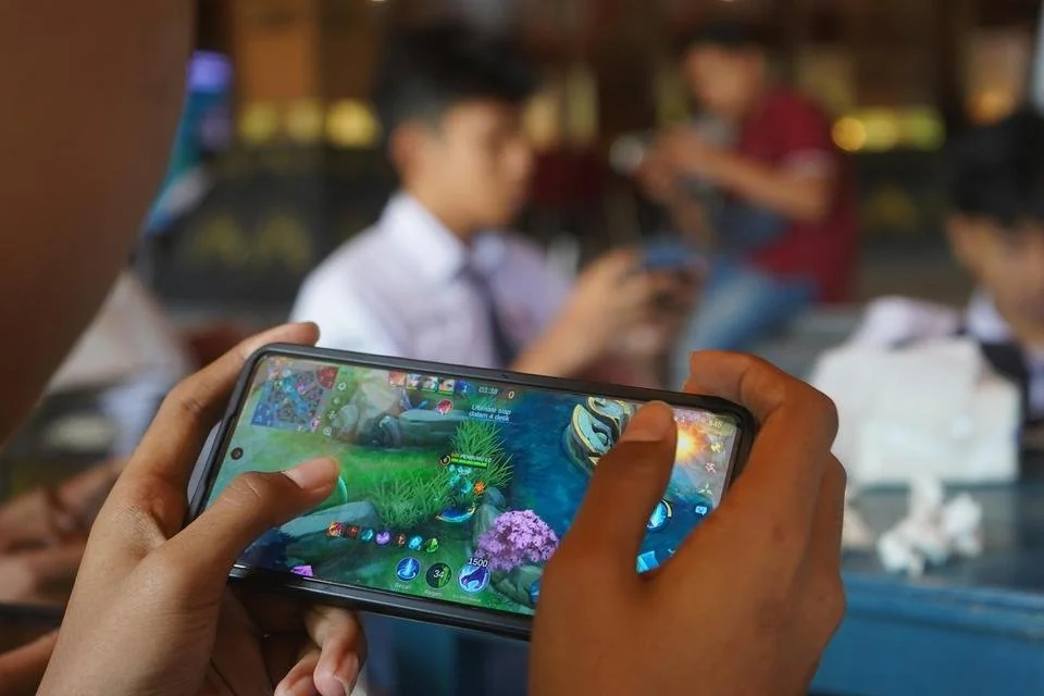 Komdigi Segera Terapkan Rating Game Januari 2026 2 Komdigi Segera Terapkan Rating Game Januari 2026