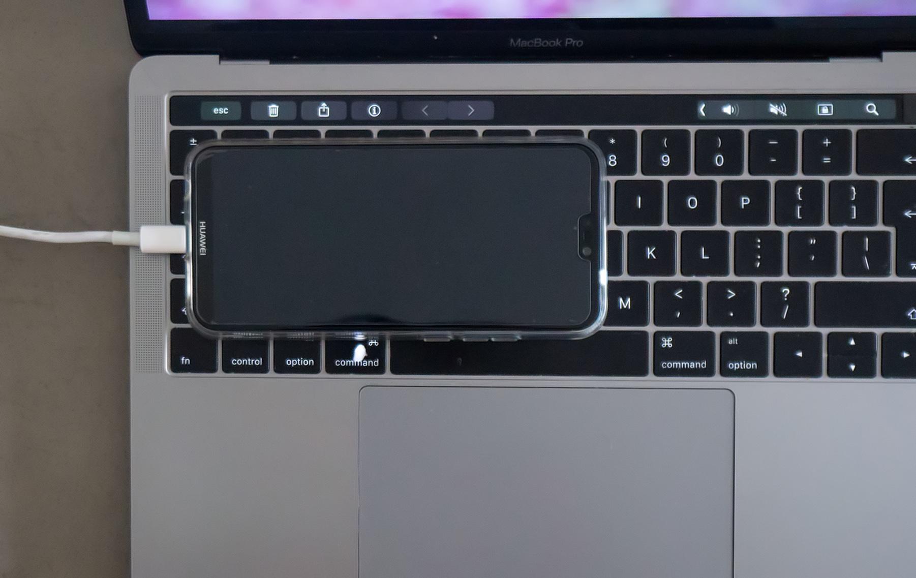 charger macbook untuk iPhone