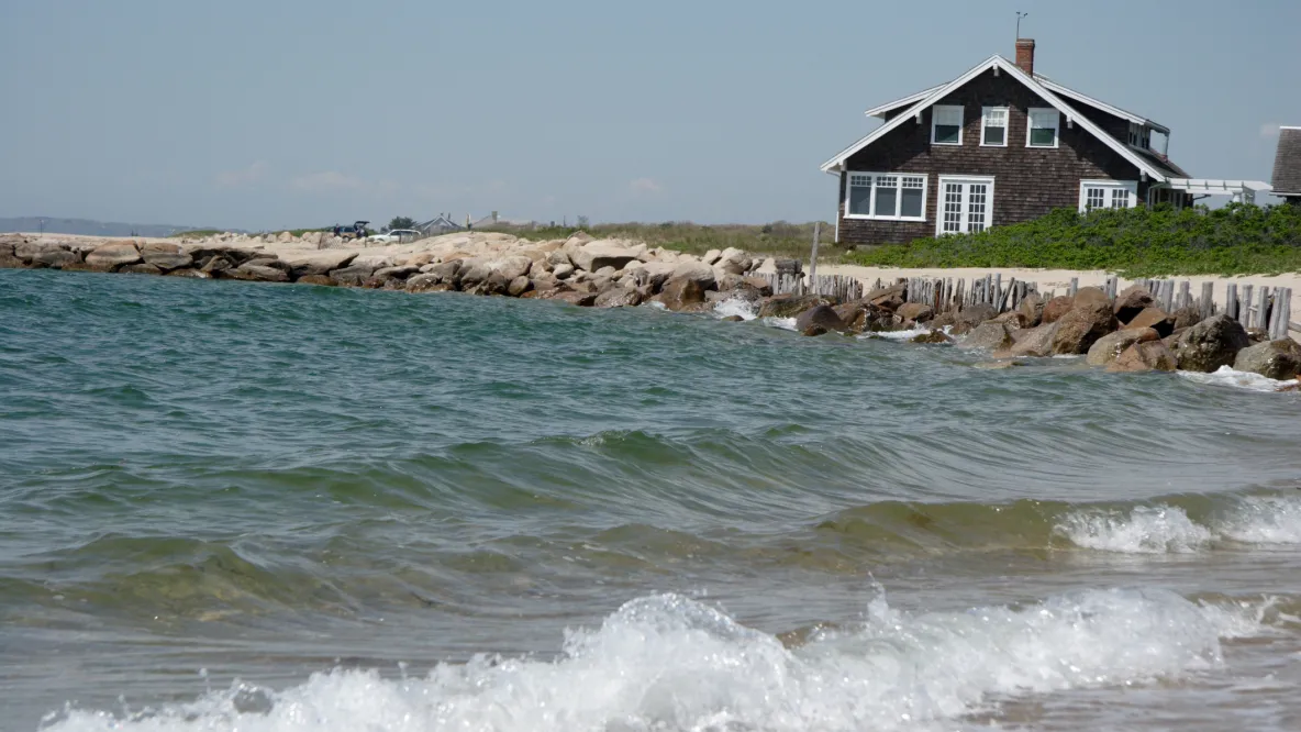 Tempat Tinggal Bikin Panjang Umur