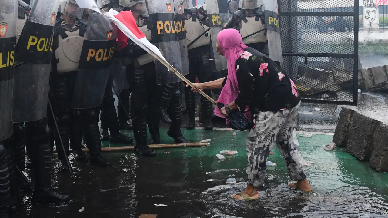 Sejarah Warna Pink Simbol Perlawanan di Indonesia