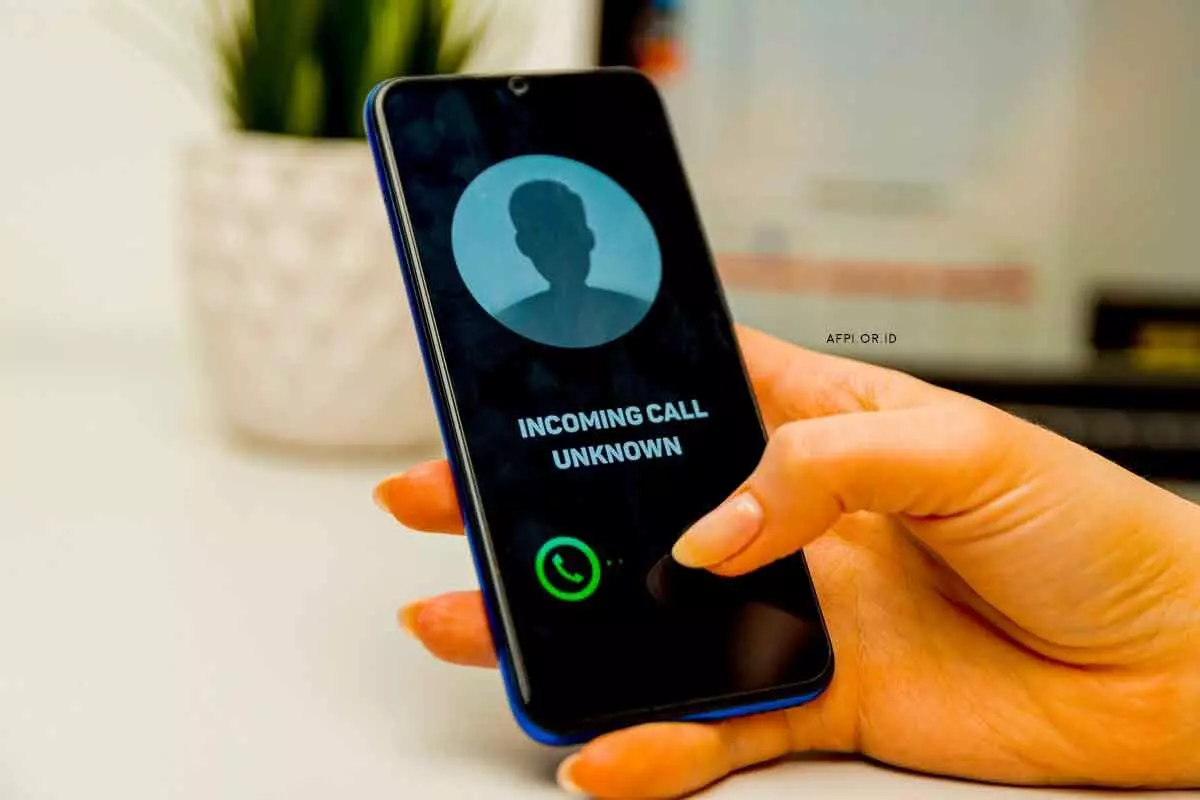 cara amankan nomor HP dari pinjol ilegal