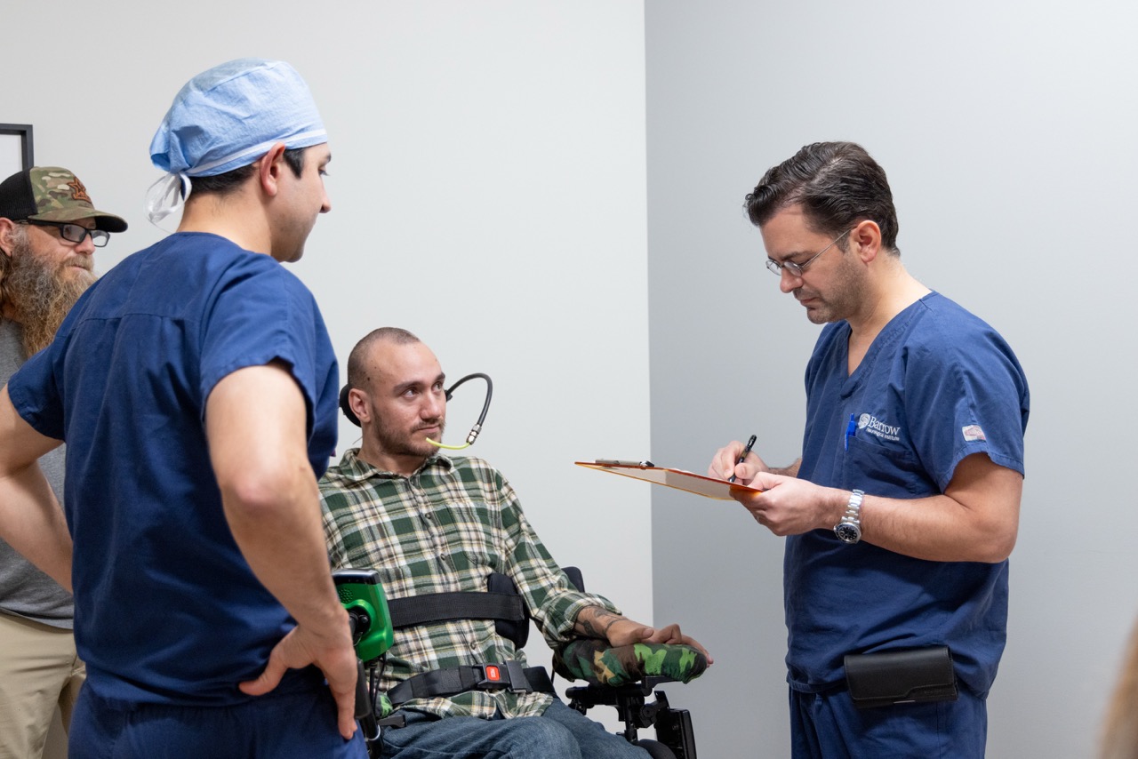 Implan otak Neuralink