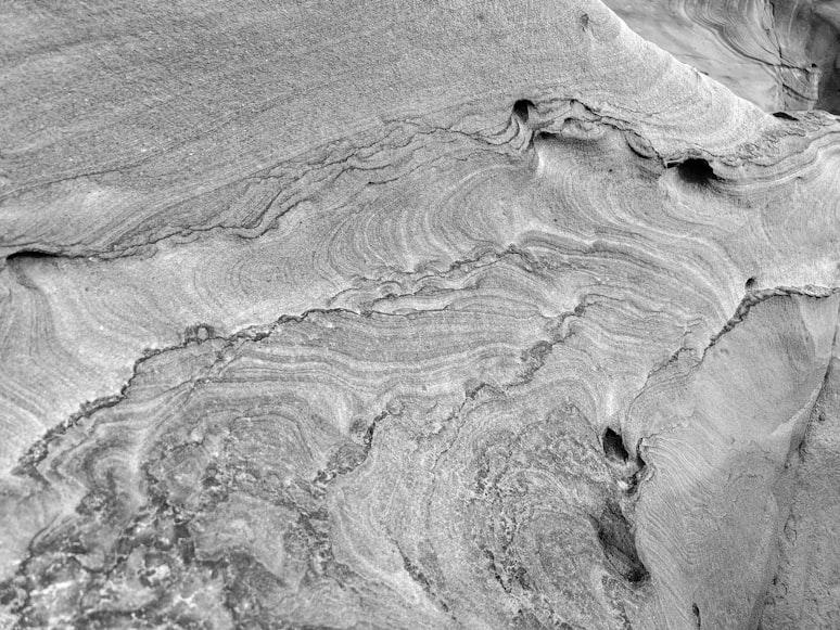 teknologi pemetaan bawah permukaan bumi