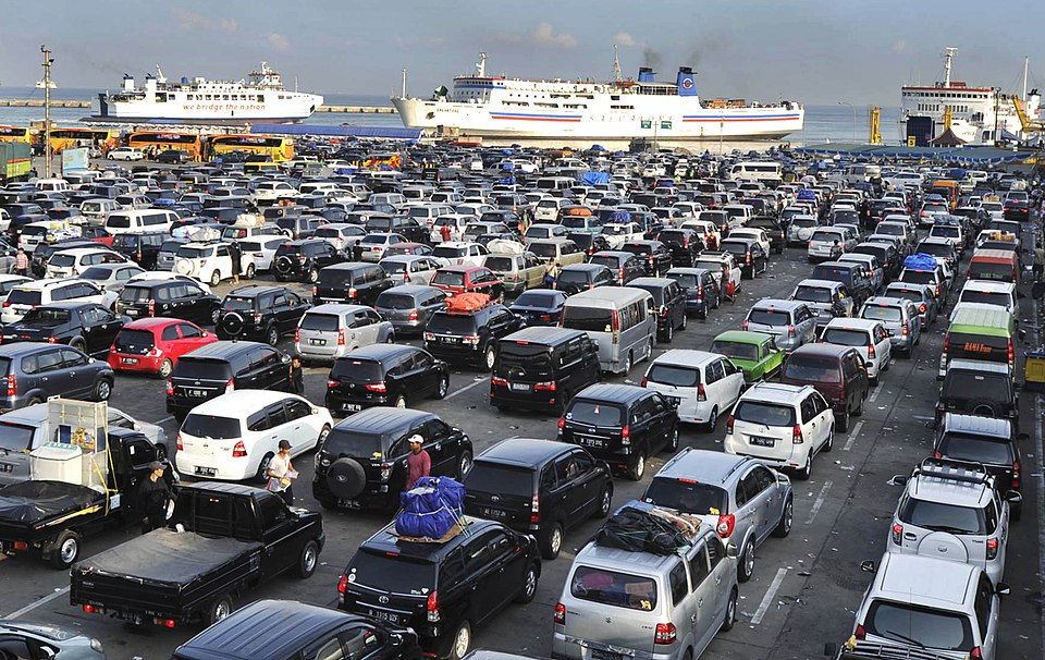 Traveloka, Ramadan FULL Promo 2026, Mudik Lebaran 2026, Tiket Pesawat, Diskon Bus, Mudik Jawa Timur, Malang Batu, Promo 3.3 , Staycation, Cititrans Busline