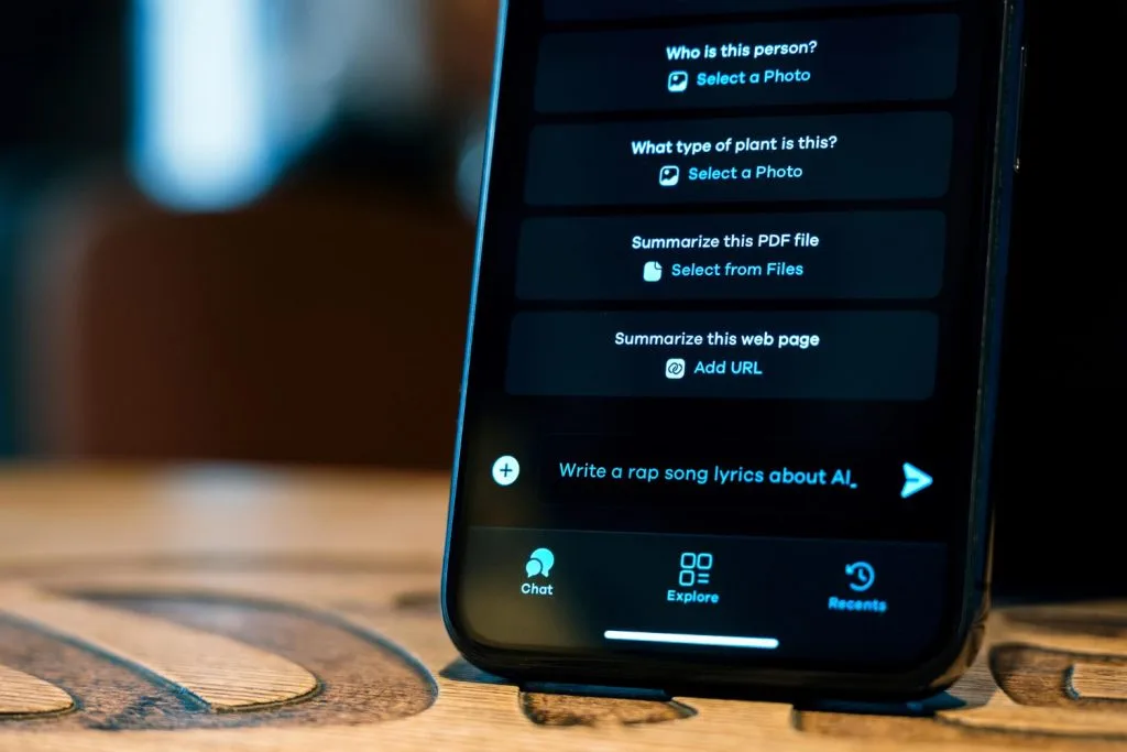 bangun chatbot pintar. prediksi penjualan sistem, outsource Sagara, Sagara Technology, IT Outsourcing, IT Consulting Indonesia 