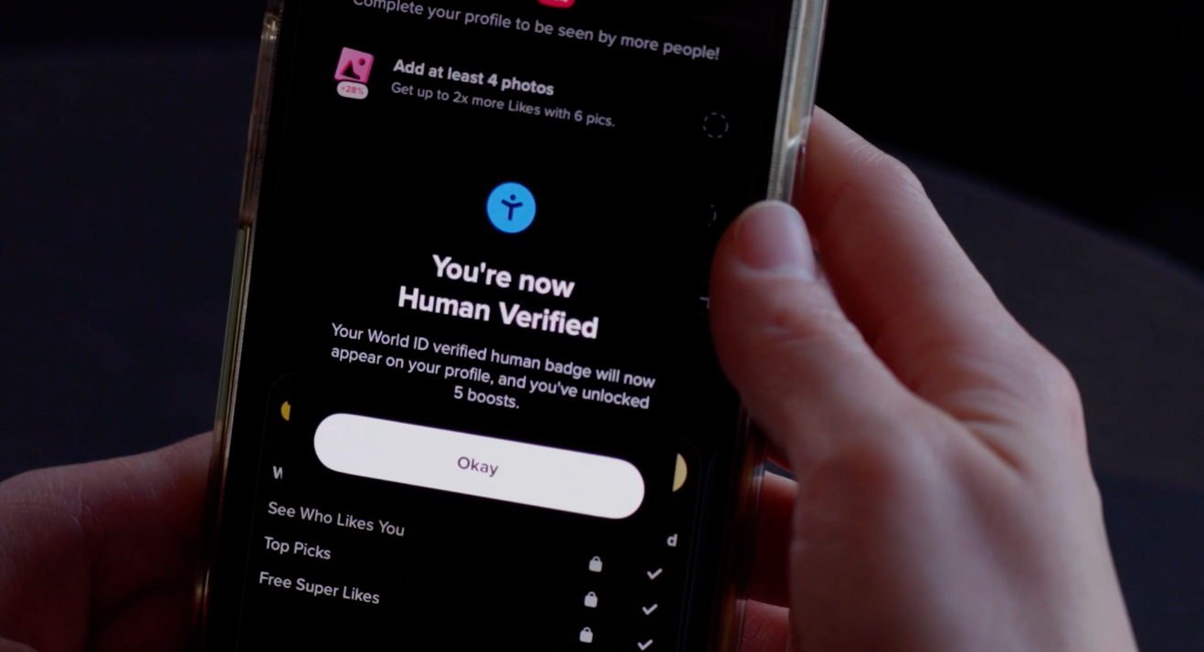 World ID, Sam Altman, World ID Deep Face, verifikasi Tinder, pemindai Orb, Concert Kit, kecerdasan buatan, verifikasi AI, OpenAI.
