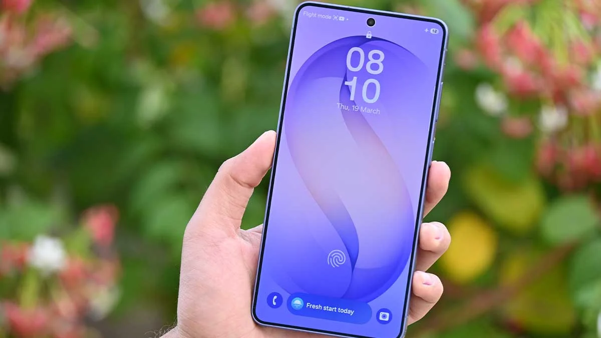 cara atasi HP Android lemot, penyebab HP lambat, optimasi performa Android, cara bersihkan RAM HP, hapus cache Android, HP lama kembali kencang.