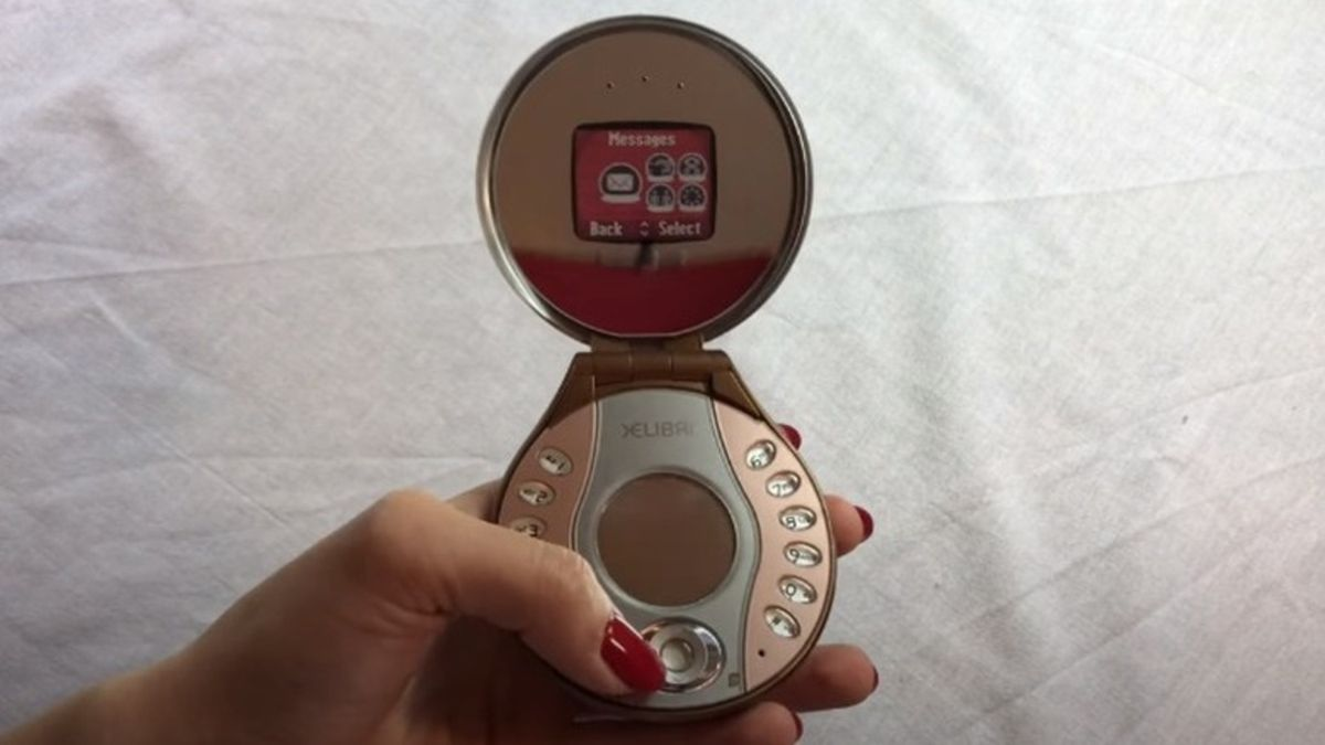 ponsel desain unik, Nokia 7600, Nokia 7280 lipstick phone, Siemens Xelibri 6, Haier P7 Pen Phone, sejarah desain HP, HP jadul aneh.